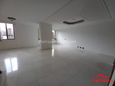 Apartamento de 4 alcobas en venta en Laureles, Medellín, 187 m² · foto 4 de 20