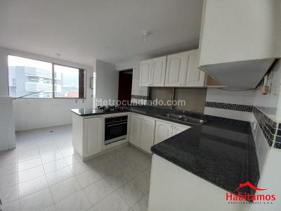 Apartamento de 4 alcobas en venta en Laureles, Medellín, 187 m² · foto 6 de 20