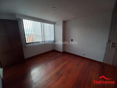 Apartamento de 4 alcobas en venta en Laureles, Medellín, 187 m² · foto 11 de 20