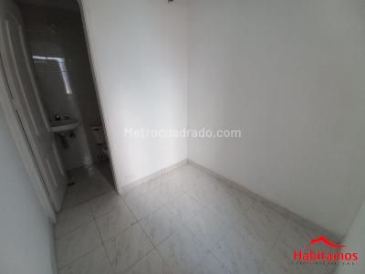Apartamento de 4 alcobas en venta en Laureles, Medellín, 187 m² · foto 12 de 20