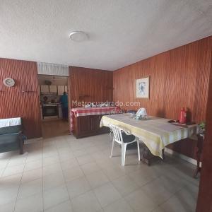 Apartamento en venta en Calasanz, Medellín · foto 4 de 17