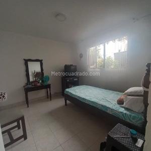 Apartamento en venta en Calasanz, Medellín · foto 9 de 17