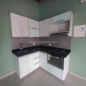 Apartamento en venta en Laureles, Medellín · foto 4 de 20