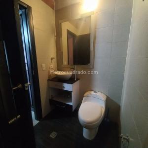 Apartamento en venta en Laureles, Medellín · foto 18 de 20