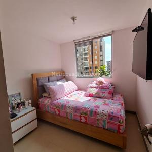 Apartamento en venta en Loma Del Barro, Envigado · foto 11 de 16