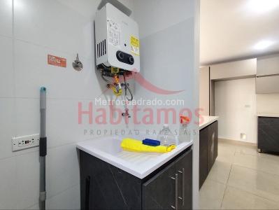 Apartamento de 2 alcobas en venta en La Castellana, Medellín, 200 m² · foto 5 de 20