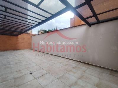 Apartamento de 2 alcobas en venta en La Castellana, Medellín, 200 m² · foto 20 de 20