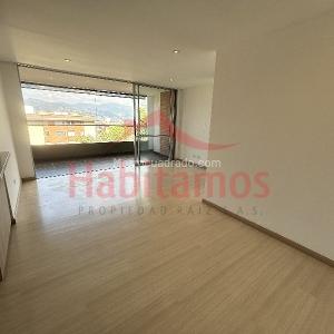 $4.500.000 en Loma Del Esmeralda