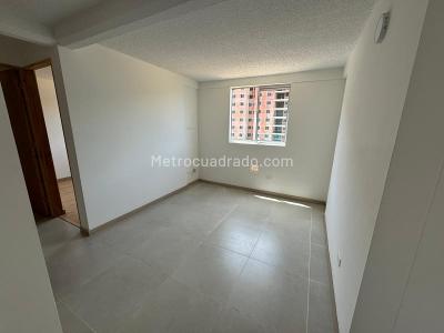 Apartamento de 2 alcobas en venta en Fontibon, Rionegro, 56 m² · foto 2 de 12