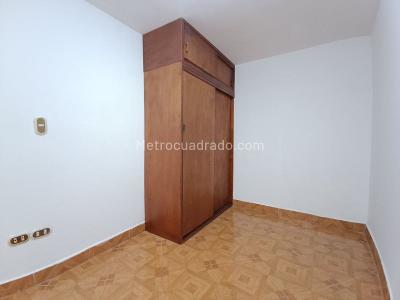 Apartamento de 2 alcobas en arriendo en Villa Hermosa, Medellín, 65 m² · foto 8 de 11