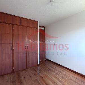 Apartamento de 2 alcobas en arriendo en La Castellana, Medellín, 75 m² · foto 10 de 20