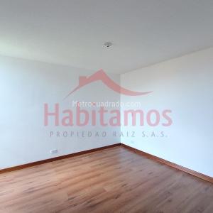 Apartamento de 2 alcobas en arriendo en La Castellana, Medellín, 75 m² · foto 11 de 20