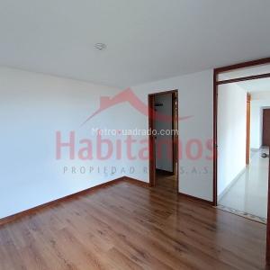 Apartamento de 2 alcobas en arriendo en La Castellana, Medellín, 75 m² · foto 12 de 20