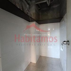 Apartamento de 2 alcobas en arriendo en La Castellana, Medellín, 75 m² · foto 17 de 20