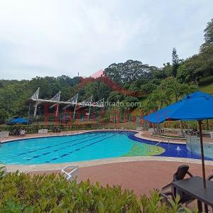 Apartamento de 2 alcobas en arriendo en La Castellana, Medellín, 75 m² · foto 19 de 20