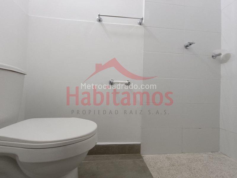 Comfortable 3BR House in Florida Nueva - 9