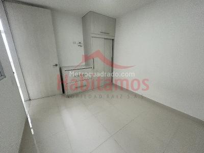 Apartamento de 3 alcobas en arriendo en Obrero, Envigado, 70 m² · foto 9 de 13