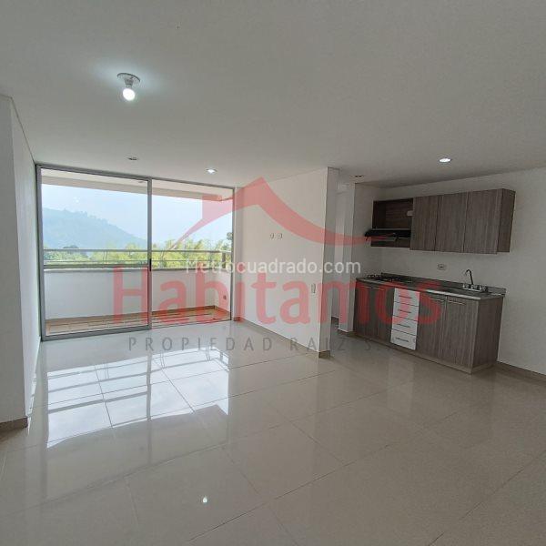 Exclusive 3BR Apartment in Ditaires, Itagüí - 3