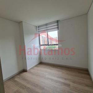Apartamento de 3 alcobas en venta en Pilsen, Itagüí, 71 m² · foto 13 de 19
