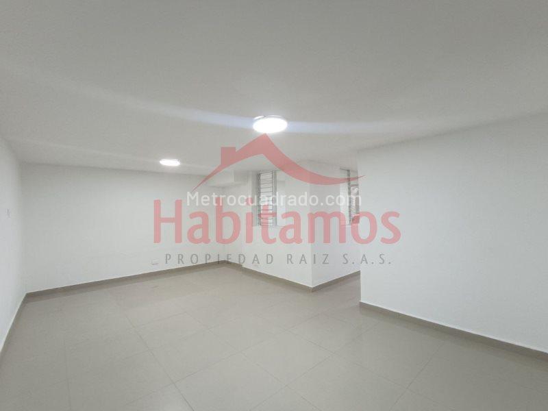 Cozy 2BR House in La America - 4