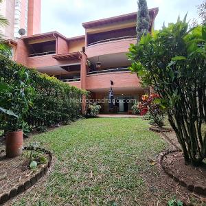 Casa en Arriendo, Loma De Los Mesa, Envigado