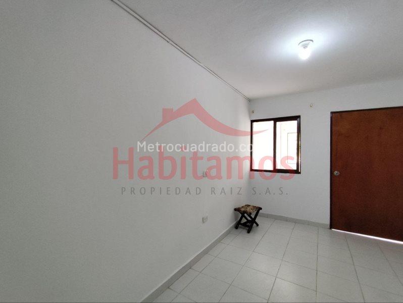 Casa de 2 Alcobas en Arriendo en Villa Hermosa (65 m²) - 4