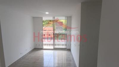 Apartamento de 3 alcobas en venta en Vegas De San Jose, Sabaneta, 55 m² · foto 4 de 16