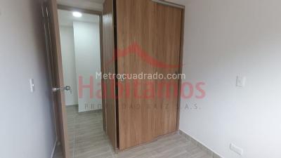 Apartamento de 3 alcobas en venta en Vegas De San Jose, Sabaneta, 55 m² · foto 9 de 16