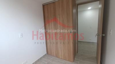 Apartamento de 3 alcobas en venta en Vegas De San Jose, Sabaneta, 55 m² · foto 11 de 16