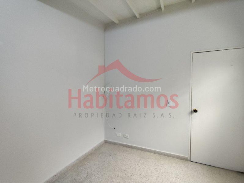 Apartamento en arriendo de 2 Alcobas en La Floresta (70 m², estrato 3) - 7