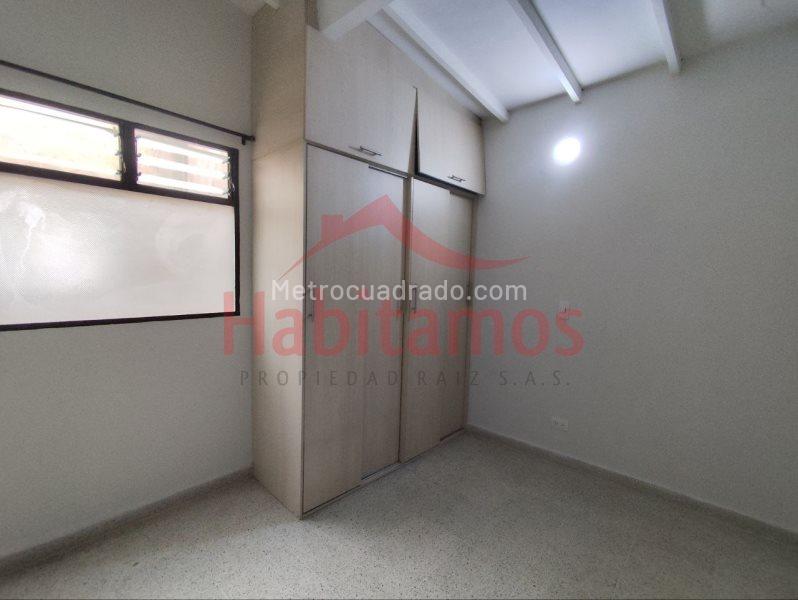 Apartamento en arriendo de 2 Alcobas en La Floresta (70 m², estrato 3) - 6