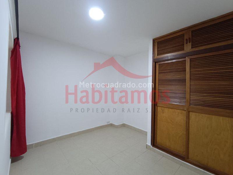 Casa en Arriendo de 3 Alcobas en Barrio Cristóbal, Medellín - 7