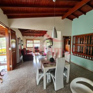 Casa de 3 alcobas en venta en Vereda El Patio, Medellín, 221 m² · foto 5 de 18