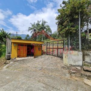 Casa de 3 alcobas en venta en Vereda El Patio, Medellín, 221 m² · foto 17 de 18