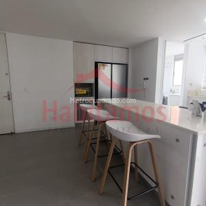 Apartamento de 3 alcobas en arriendo en El Poblado, Medellín, 85 m² · foto 4 de 16