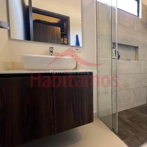 Casa de 4 alcobas en venta en San Antonio De Pereira, Rionegro, 232 m² · foto 12 de 19