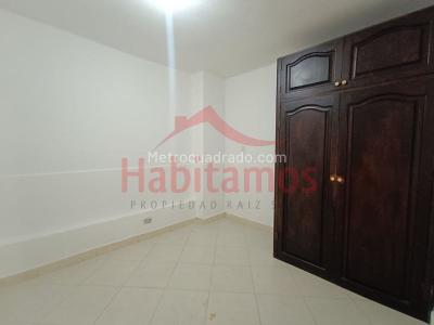 Casa de 3 alcobas en arriendo en El Salvador, Medellín, 81 m² · foto 11 de 13