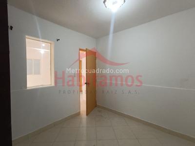 Casa de 3 alcobas en arriendo en El Salvador, Medellín, 81 m² · foto 4 de 13