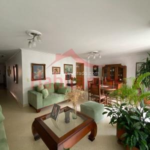 Apartamento en venta en Laureles, Medellín · foto 3 de 20