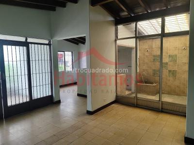 Apartamento en venta en La Candelaria, Medellín · foto 8 de 19