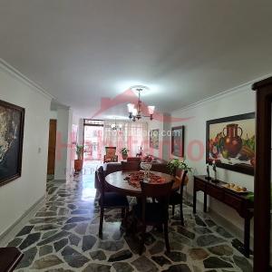 Apartamento de 4 alcobas en venta en Belen, Medellín, 150 m² · foto 3 de 20
