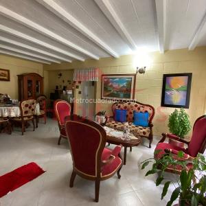 Apartamento en venta en Boston, Medellín · foto 3 de 12