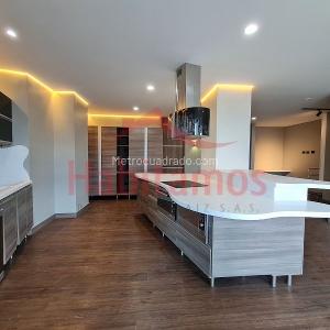 Apartamento de 3 alcobas en venta en Vereda Las Lomitas, Sabaneta, 145 m² · foto 10 de 20