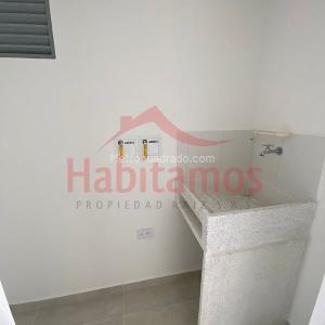 Apartamento de 3 alcobas en venta en Amazonia, Bello, 61 m² · foto 6 de 19