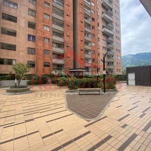 Apartamento de 2 alcobas en venta en Santa Ana, Bello, 62 m² · foto 16 de 16