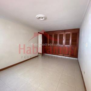 Apartamento de 5 alcobas en venta en Laureles, Medellín, 220 m² · foto 18 de 20