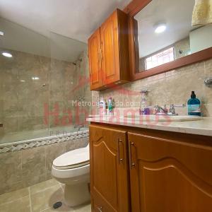 Casa de 4 alcobas en venta en Villa Hermosa, Medellín, 159 m² · foto 4 de 20