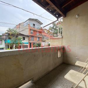 Casa de 4 alcobas en venta en Villa Hermosa, Medellín, 159 m² · foto 10 de 20