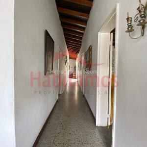 Casa de 4 alcobas en venta en Villa Hermosa, Medellín, 159 m² · foto 13 de 20