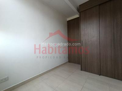 Apartamento de 3 alcobas en arriendo en Cabañitas, Bello, 57 m² · foto 8 de 20